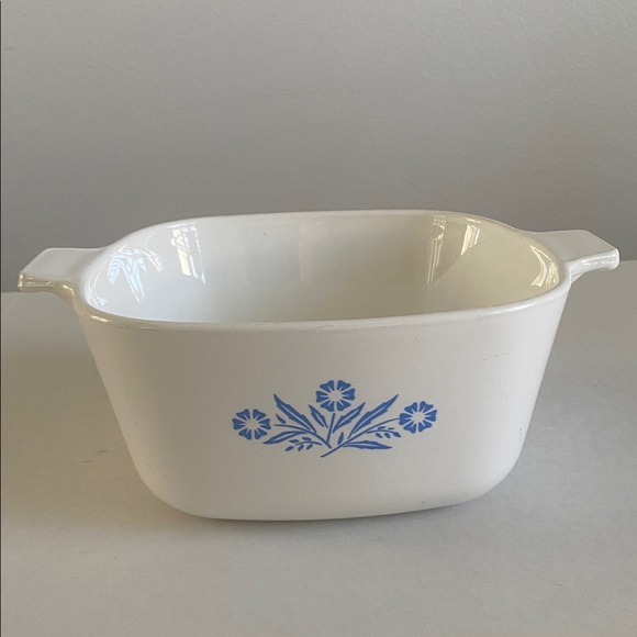 Corningware Other - Vintage 1960’s Corning Ware Blue Cornflower P-1 3/4-B 1 3/4 qt. Casserole Dish